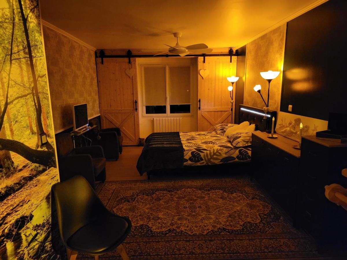 Choisy Le Jacuzzi Bed & Breakfast Екстериор снимка